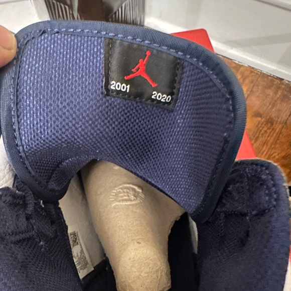 Navy Air Jordan 1 High OG Sneakers - Picture 7 of 11